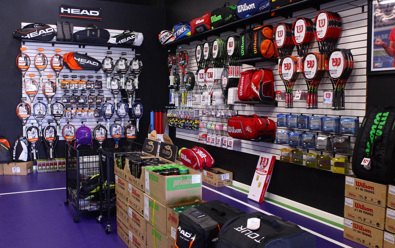 Tennis Store